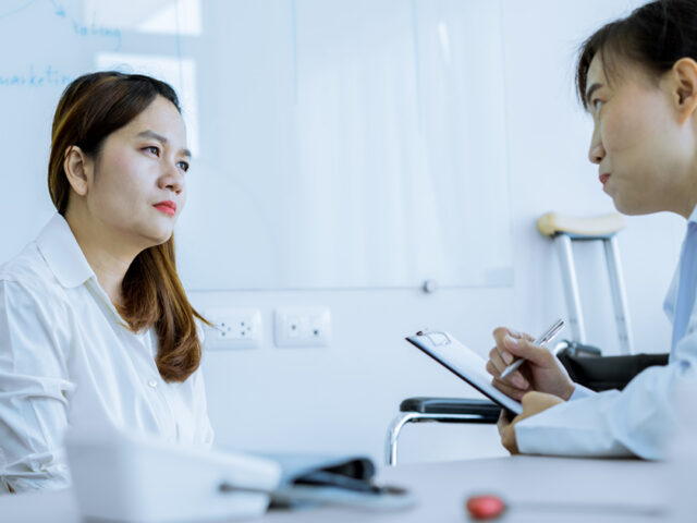 What Are the Signs Your Estrogen Levels May Be Low?